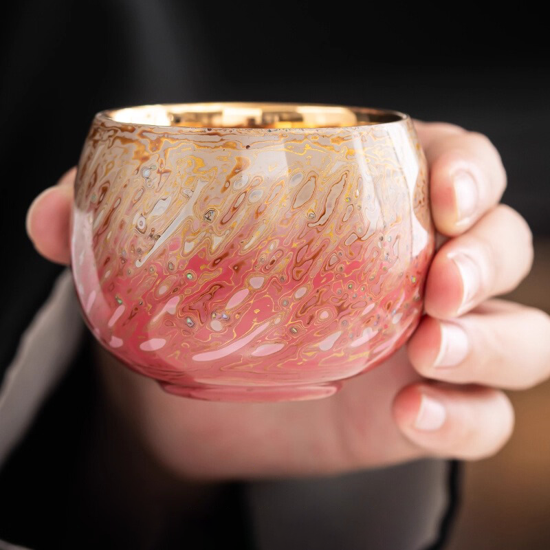 Da Qi-Lacquered Opal Shell Inlay Tea Cup