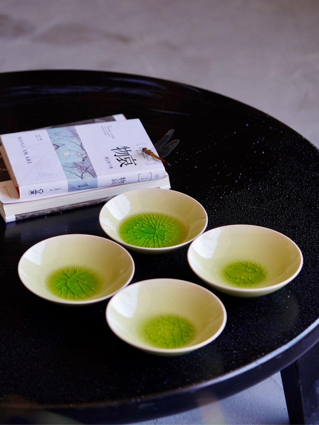 Emerald Ice-Crack Teapot Rest